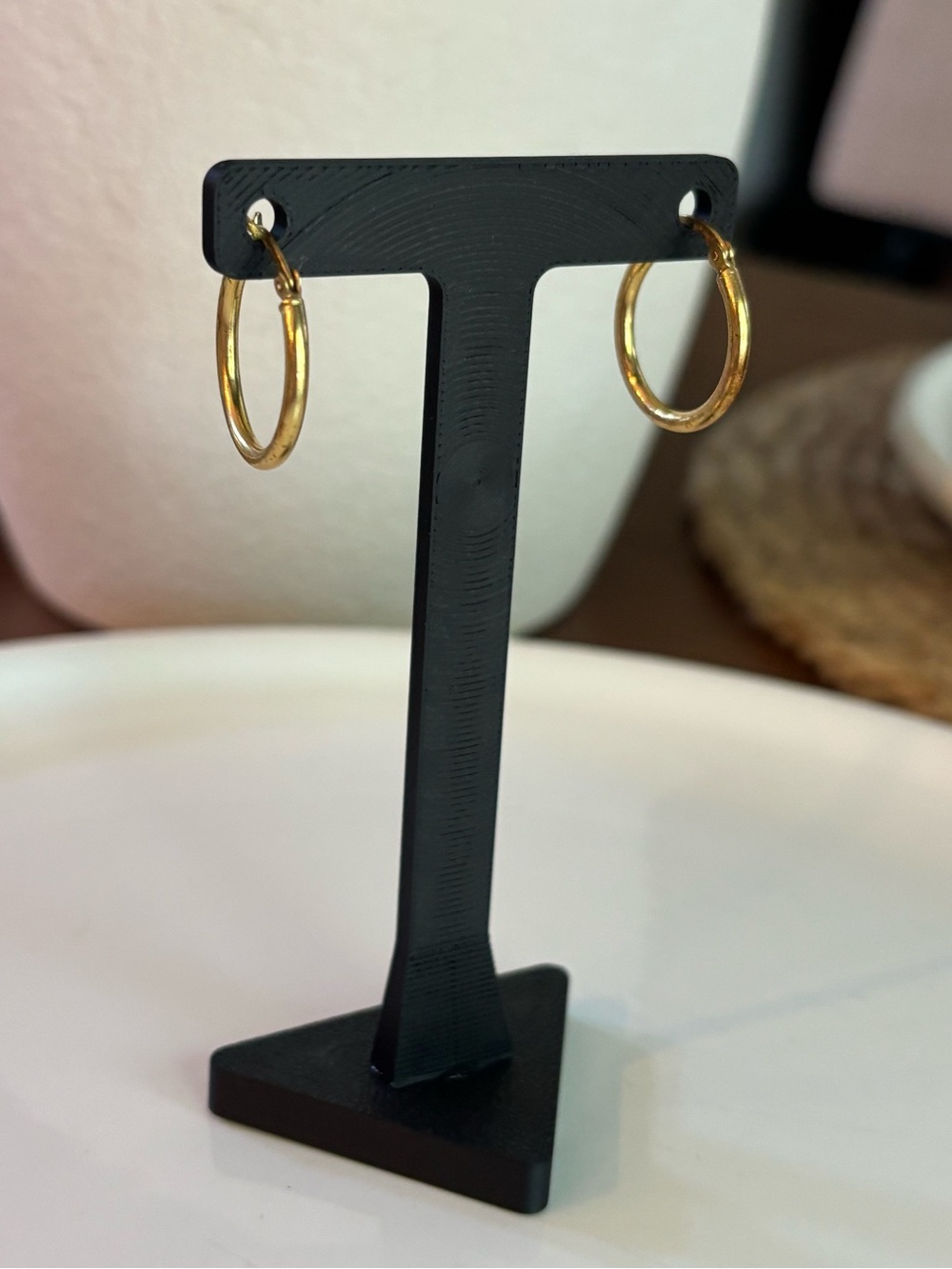 925 Sterling Silver Gold Vermeil Hoop Earrings 0.75" Classic Polished Sleeper - Picture 3 of 8